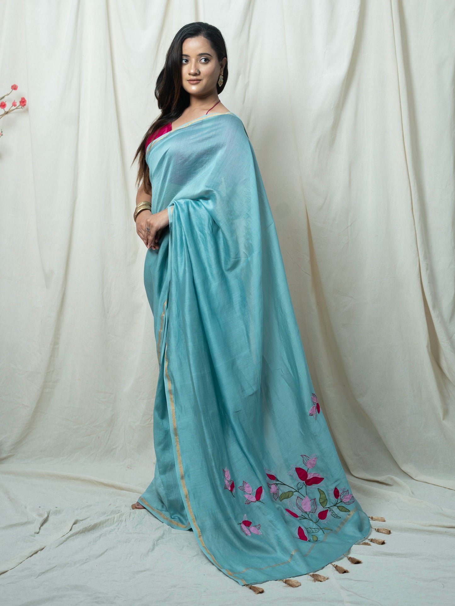 Siyaali Saree