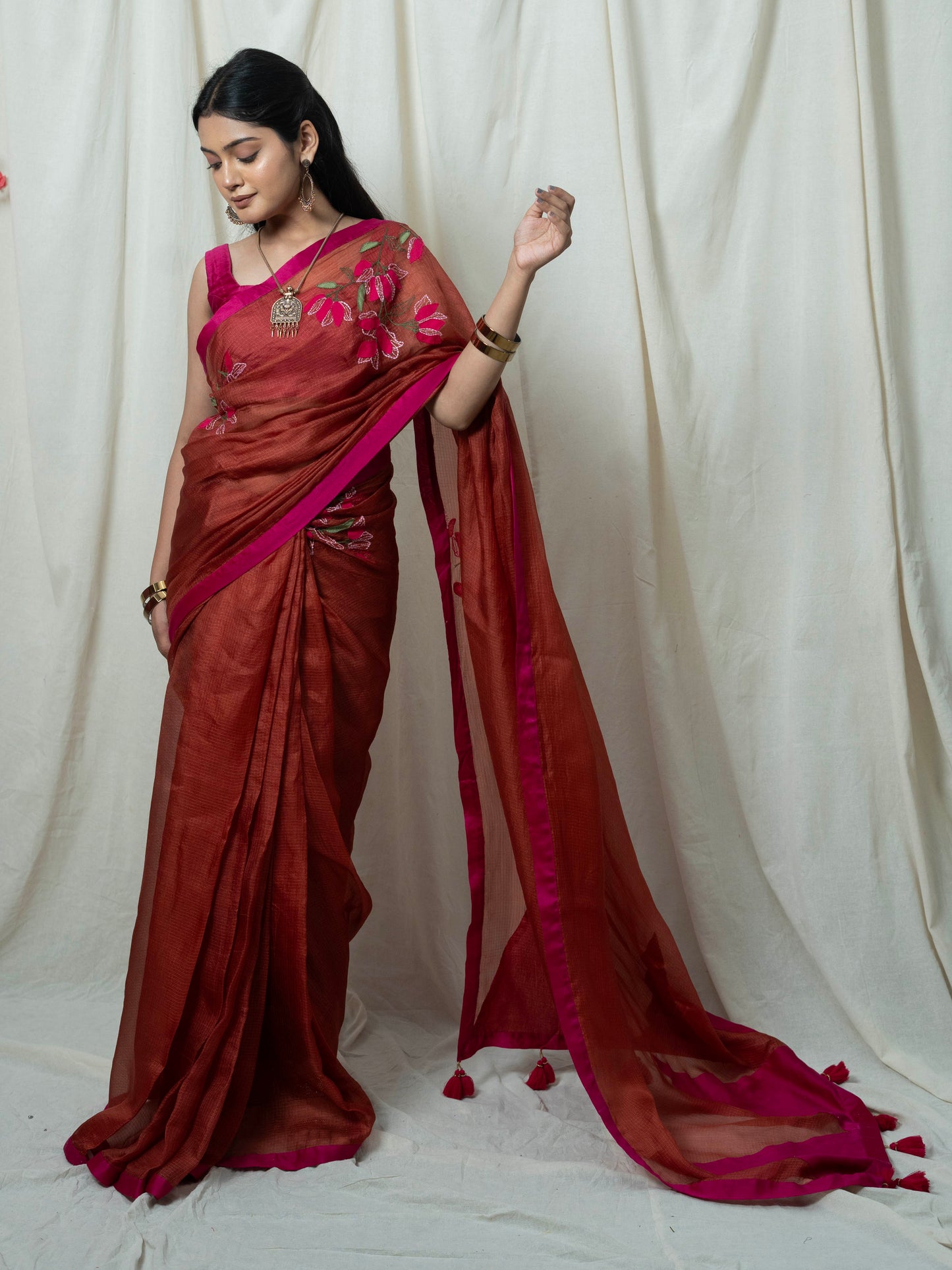 Kumud Saree