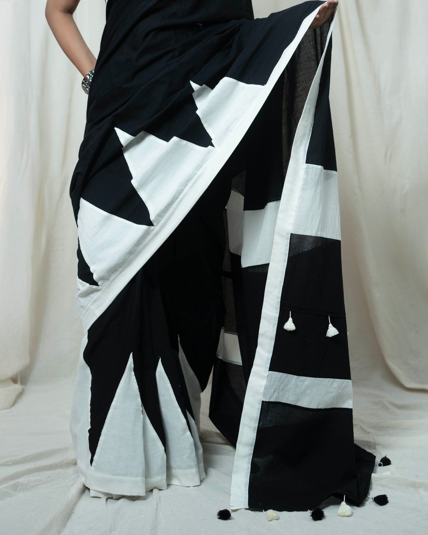 Nargis Black Saree