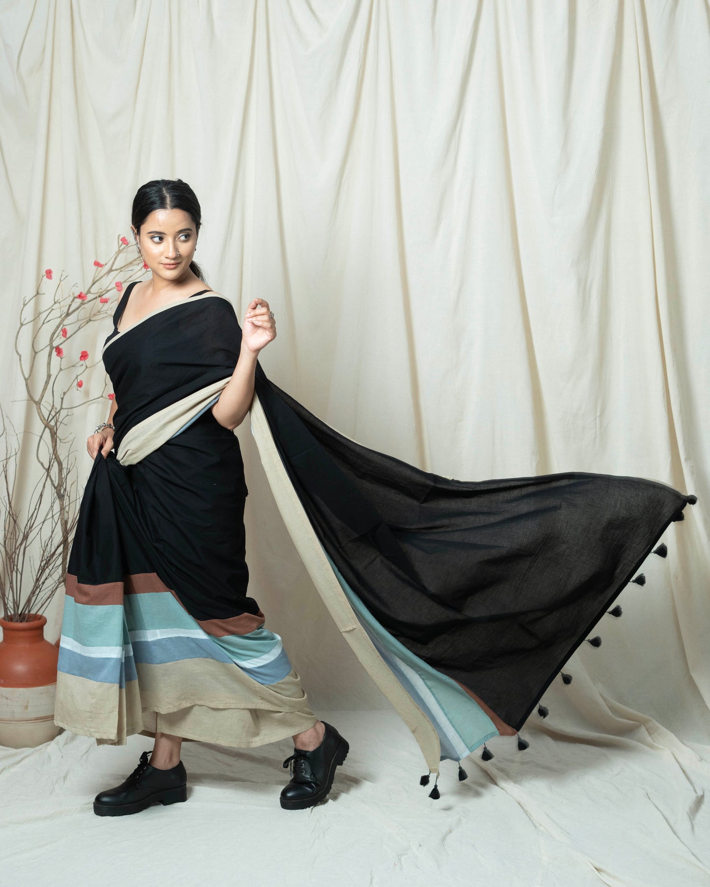 Neer Saree