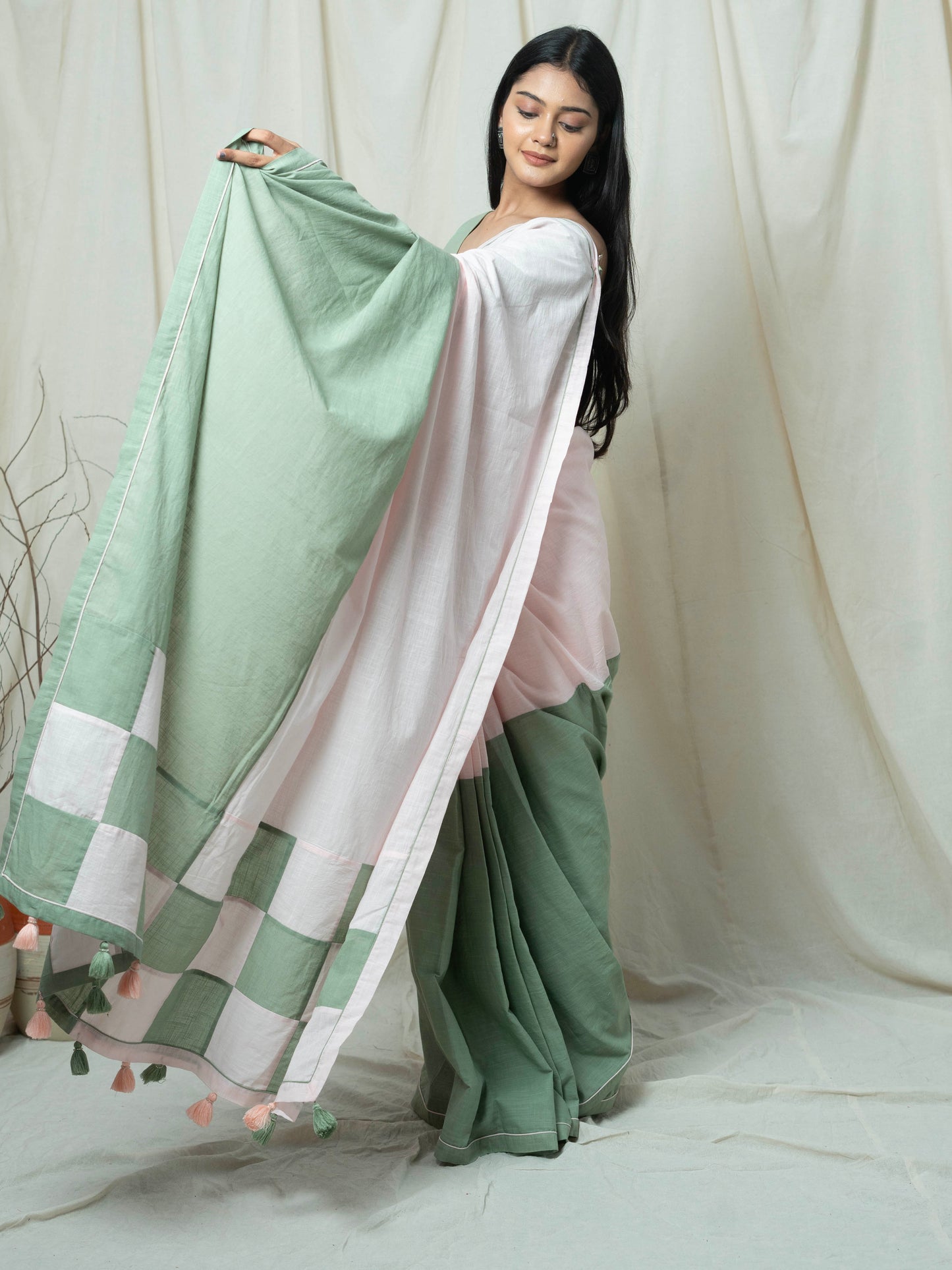 Mahira Saree