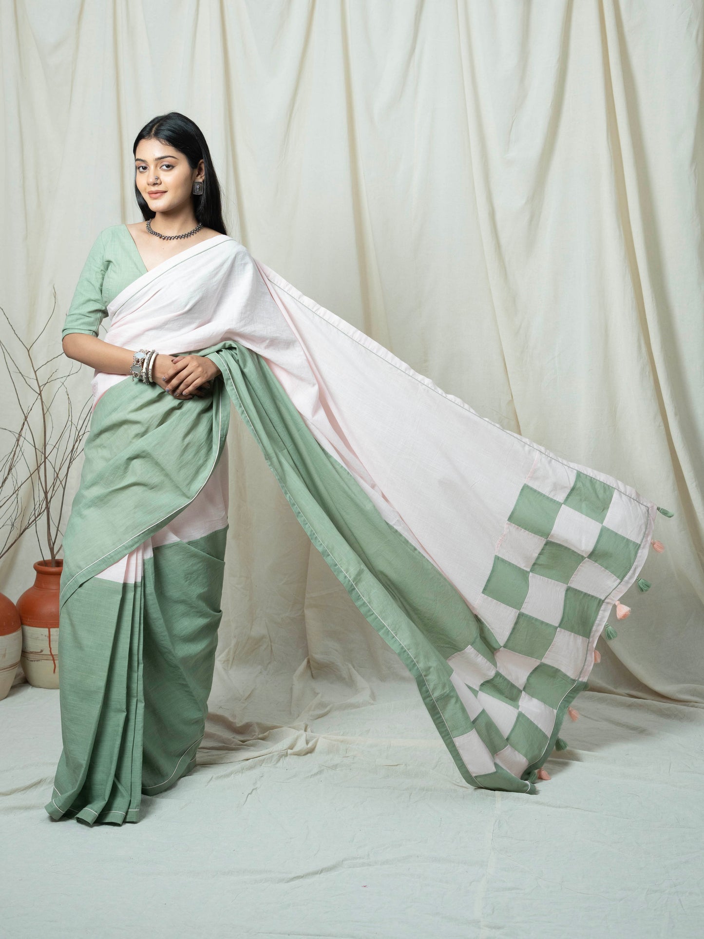 Mahira Saree