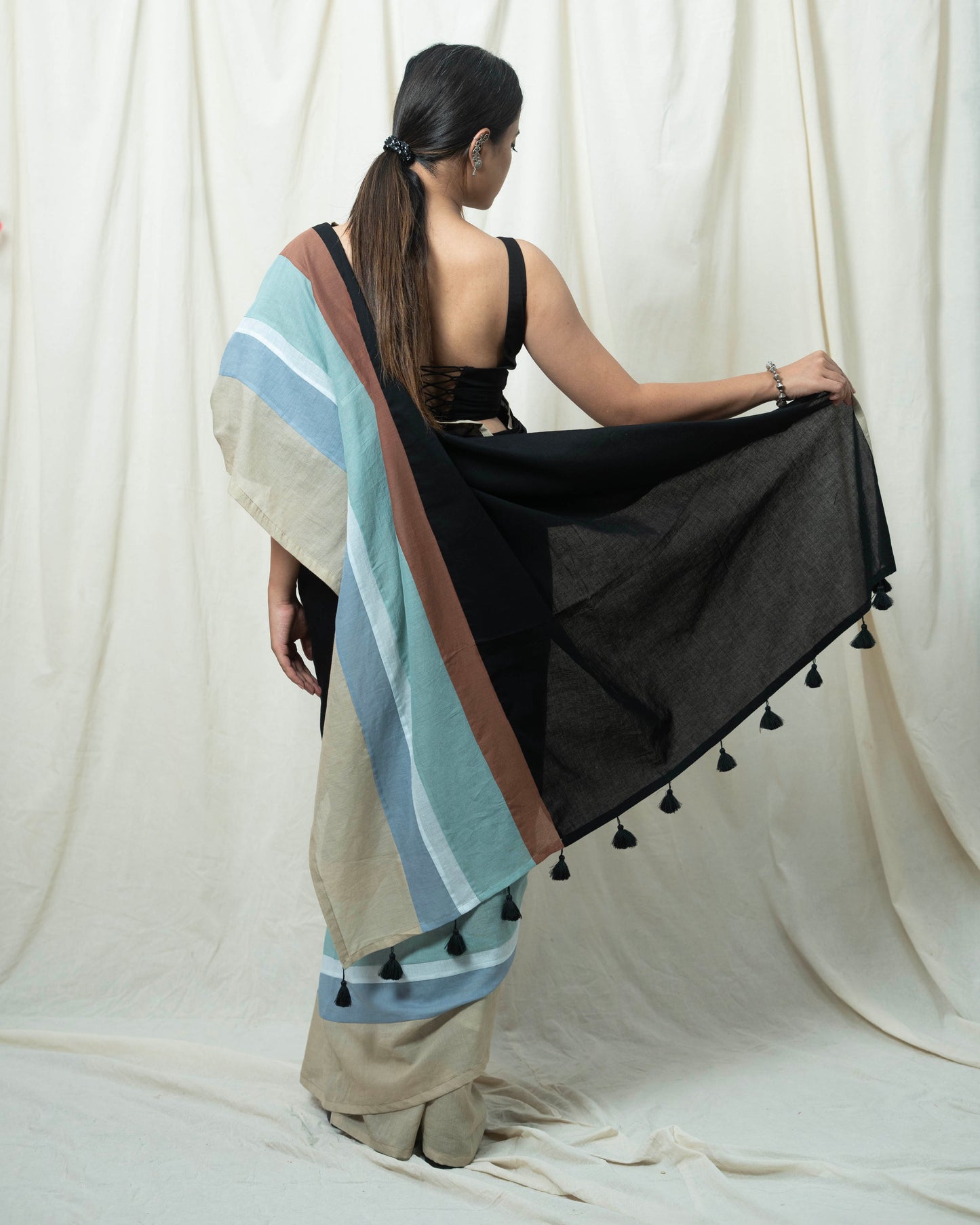 Neer Saree