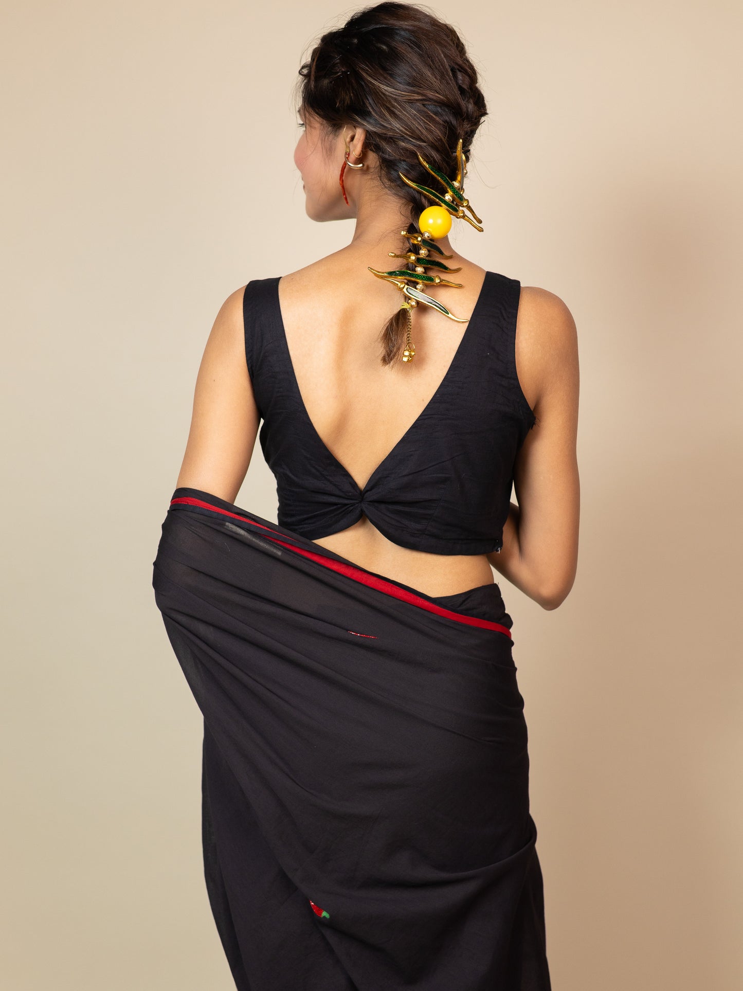Teekhi Saree
