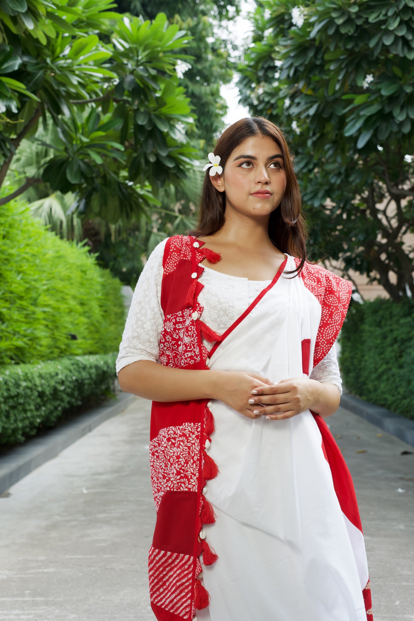 अतरंगी Saree - Red Elegance