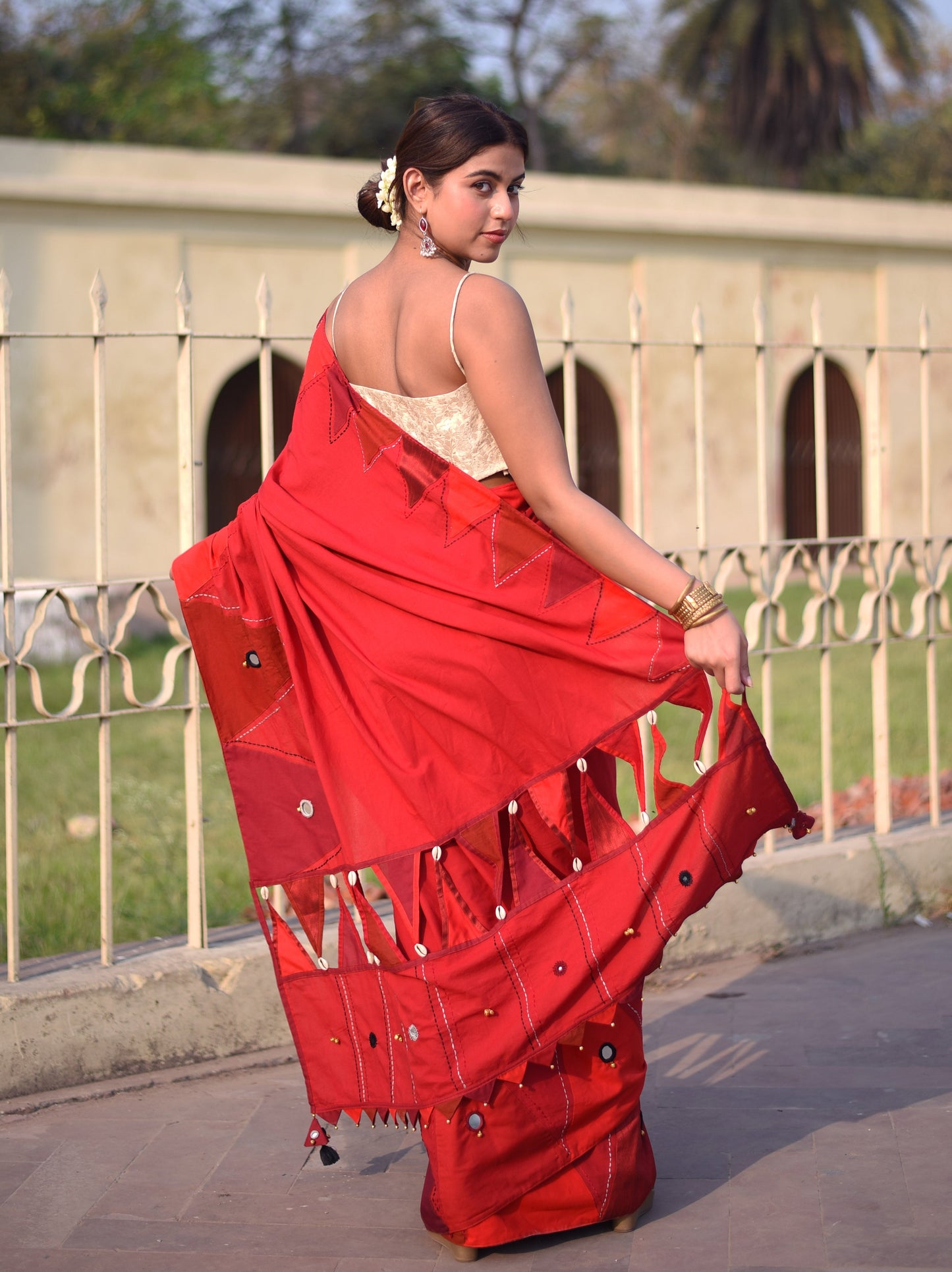 कुमकुम Saree