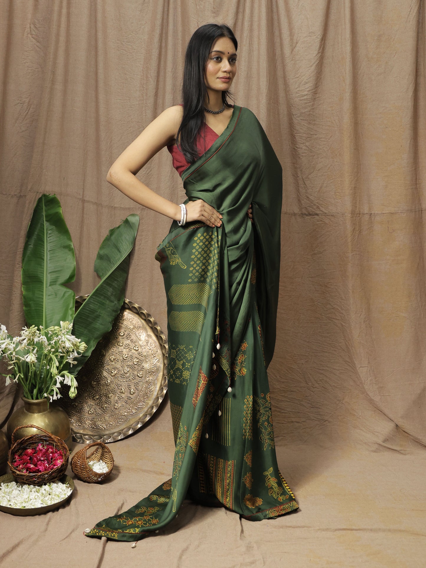 Shamita Saree