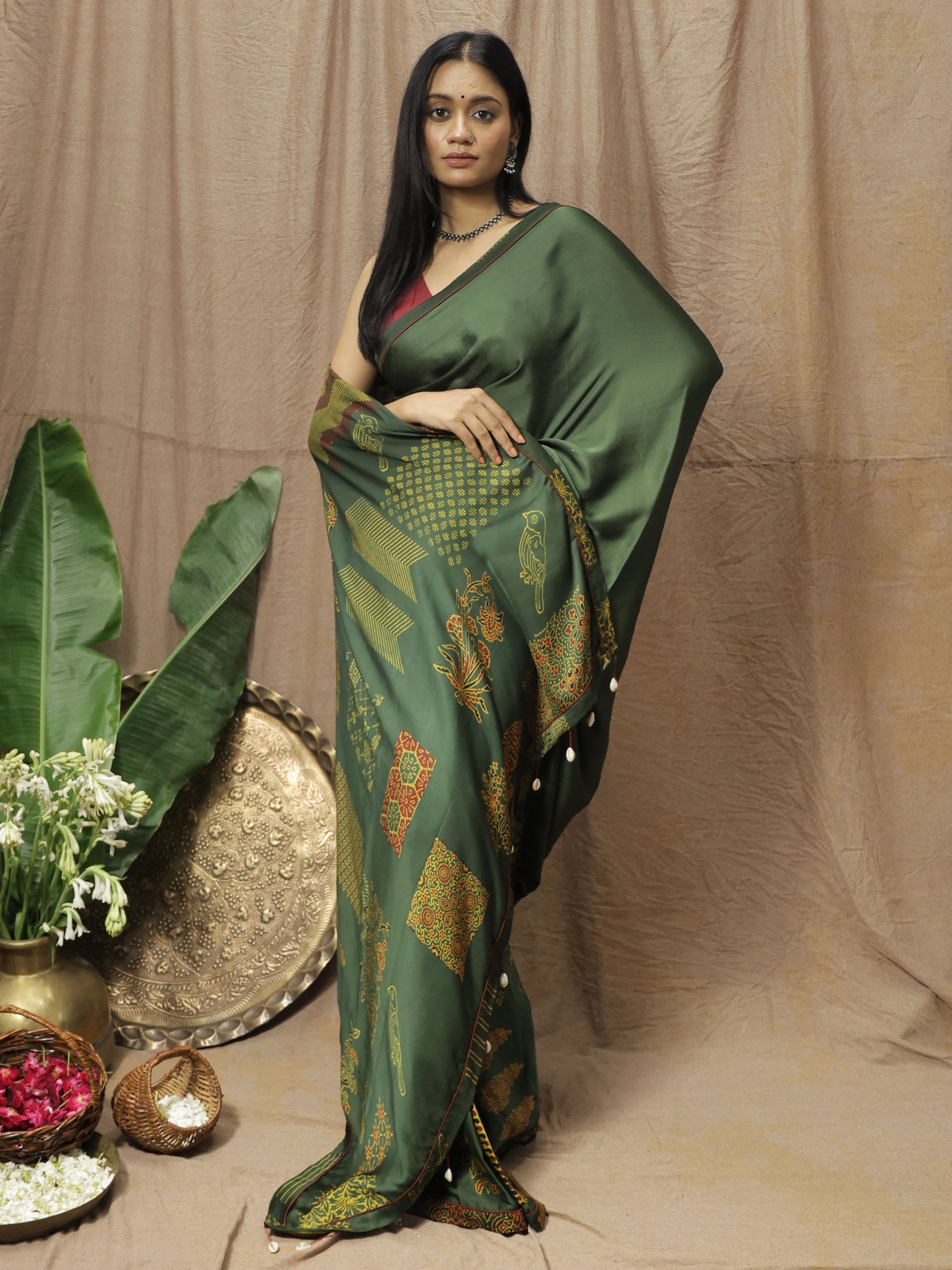 Shamita Saree