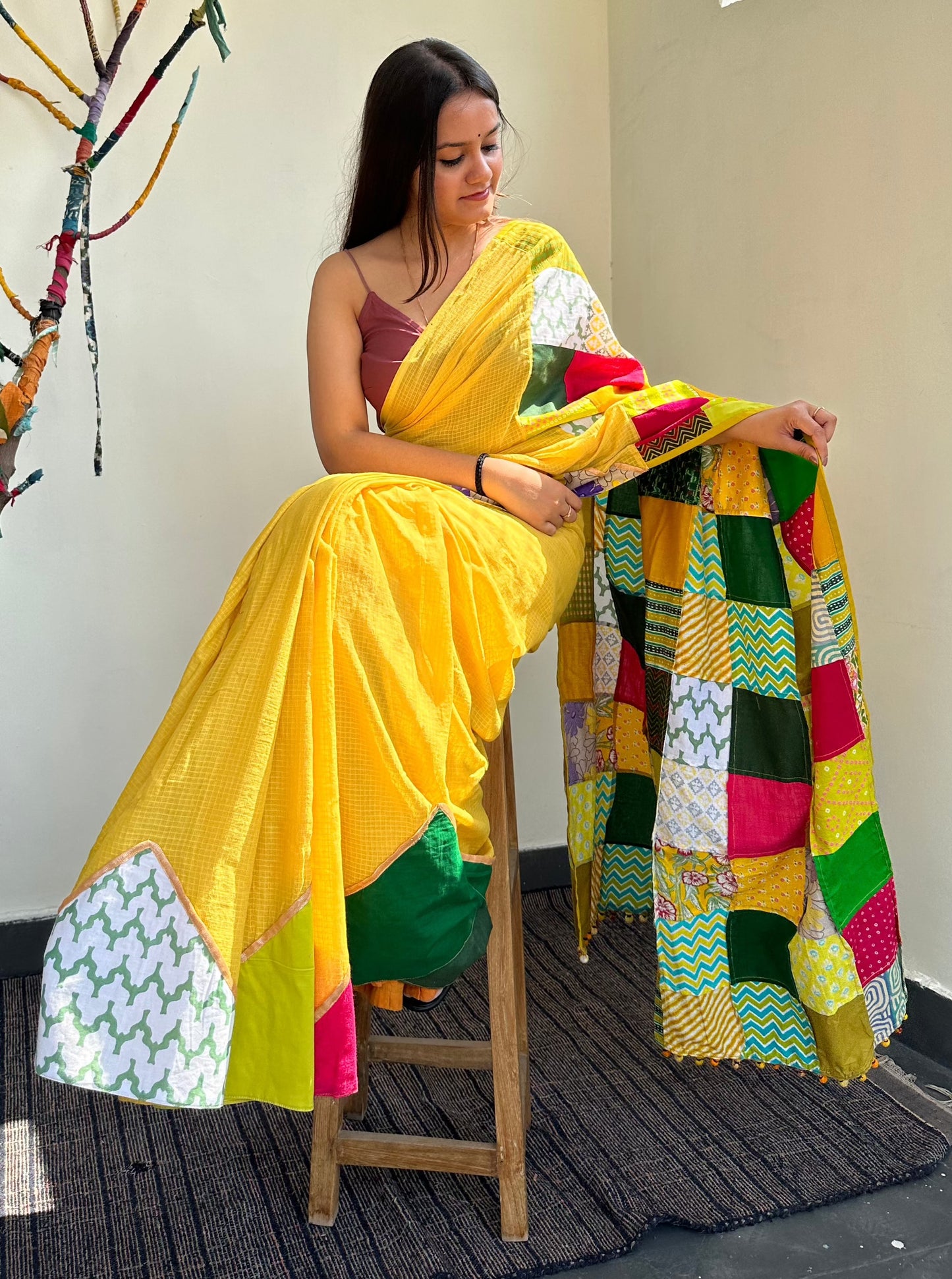 अतरंगी Saree Yellow